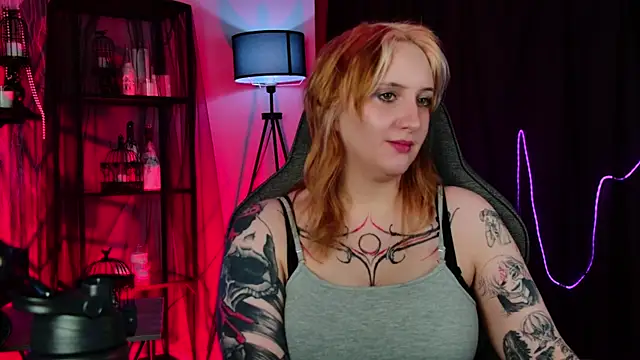 AsheLucker online show from May 1, 2026, 2:49 am
