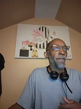 Snapshot of Lonelynudist59 chatting on July 27, 2026, 1:51 pm Lonelynudist59 online show from July 27, 2026, 1:51 pm
