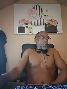Snapshot of Lonelynudist59 chatting on July 29, 2026, 11:19 am Lonelynudist59 online show from July 29, 2026, 11:19 am