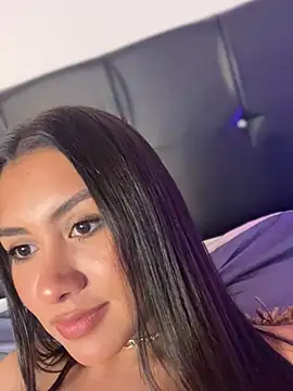 Snapshot of Ambar_pe_ chatting on January 19, 2025, 7:58 pm Ambar pe online show from January 19, 2025, 7:58 pm