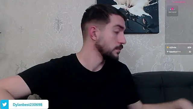 Snapshot of Dylan_Best chatting on January 3, 2025, 7:49 am Dylan Best online show from January 3, 2025, 7:49 am