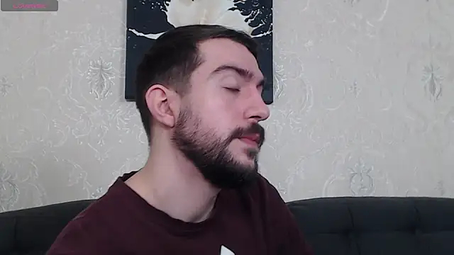 Snapshot of Dylan_Best chatting on January 13, 2025, 11:38 pm Dylan Best online show from January 13, 2025, 11:38 pm