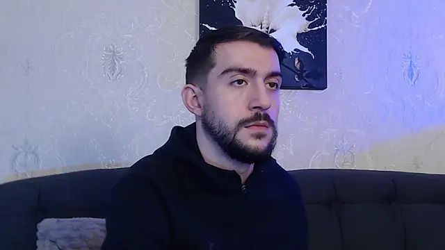 Snapshot of Dylan_Best chatting on February 4, 2025, 7:29 am Dylan Best online show from February 4, 2025, 7:29 am