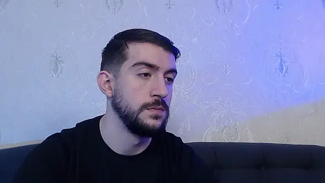 Snapshot of Dylan_Best chatting on February 5, 2025, 5:52 am Dylan Best online show from February 5, 2025, 5:52 am