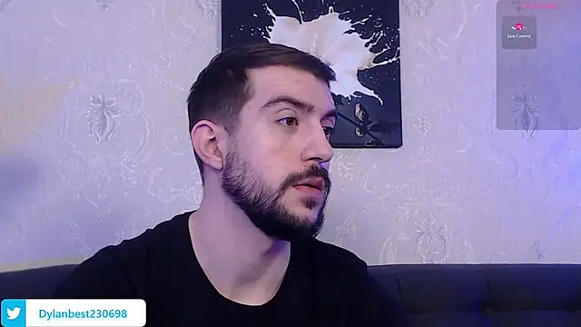 Snapshot of Dylan_Best chatting on February 16, 2025, 6:43 am Dylan Best online show from February 16, 2025, 6:43 am