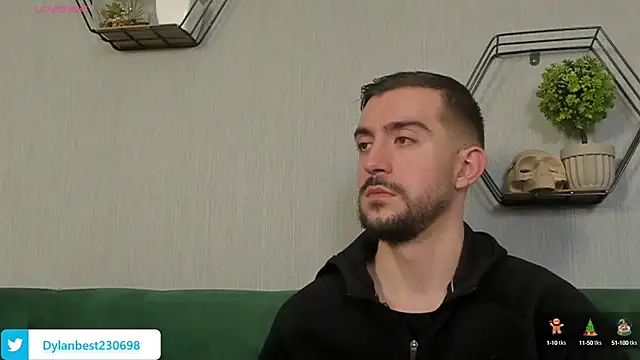 Snapshot of Dylan_Best chatting on October 6, 2025, 1:58 am Dylan Best online show from October 6, 2025, 1:58 am