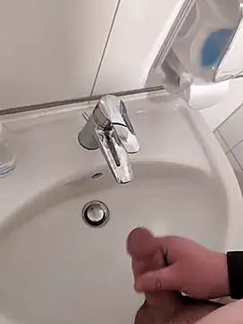 Philip266xh online show from February 20, 2025, 9:55 am