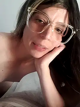 LouGabriel online show from October 19, 2025, 2:40 pm