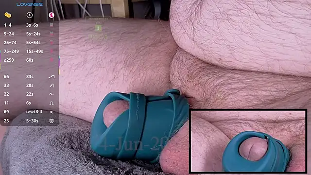 Snapshot of controlmytoys chatting on June 4, 2026, 8:31 am controlmytoys online show from June 4, 2026, 8:31 am