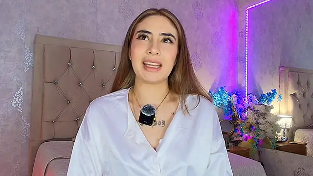 nini love01 online show from June 27, 2026, 3:55 am