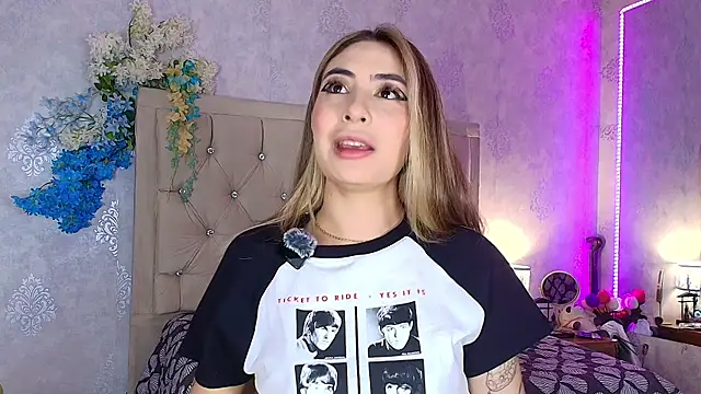nini love01 online show from July 17, 2026, 3:57 am