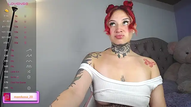 Snapshot of meedussa_20_ chatting on January 26, 2025, 5:56 am meedussa 20 online show from January 26, 2025, 5:56 am