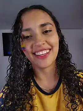 Snapshot of Lucy_Marin chatting on June 18, 2026, 3:27 pm Lucy Marin online show from June 18, 2026, 3:27 pm