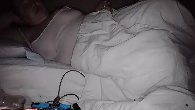 Snapshot of atlwebbie75 chatting on February 22, 2026, 10:47 am atlwebbie75 online show from February 22, 2026, 10:47 am