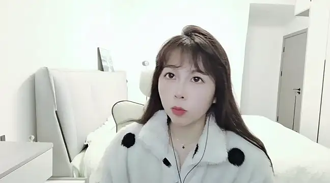 Sunset glow online show from February 20, 2025, 3:30 pm