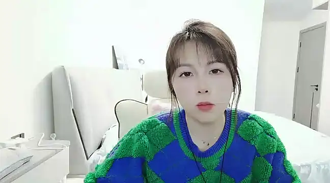 Sunset glow online show from March 18, 2025, 2:26 pm