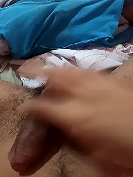 Snapshot of riggijaviersalas chatting on January 16, 2026, 3:05 pm riggijaviersalas online show from January 16, 2026, 3:05 pm