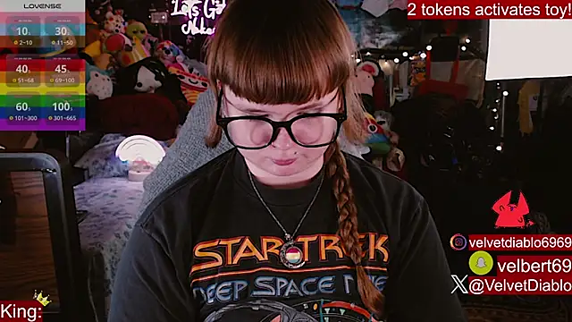 VelvetDiablo online show from June 3, 2026, 12:13 am