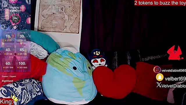 VelvetDiablo online show from July 24, 2026, 12:41 am