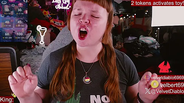 VelvetDiablo online show from July 28, 2026, 12:07 am