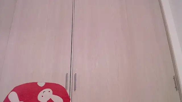 darkcandy666 online show from January 7, 2025, 6:27 am