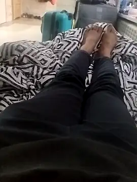 Lukeeboyasia online show from September 14, 2025, 5:50 am