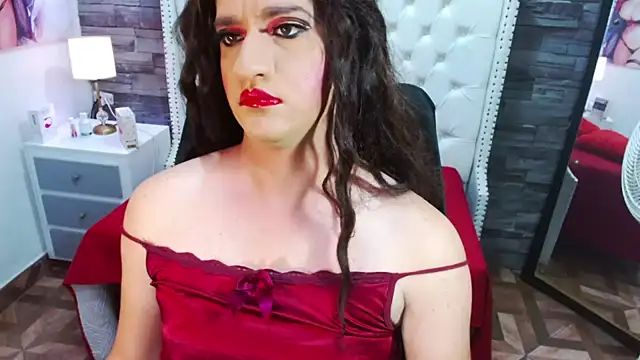 TRINY TS online show from February 12, 2025, 9:11 pm