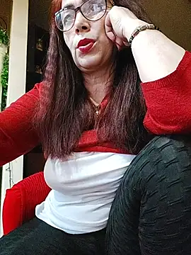 Snapshot of Love_Tina56 chatting on December 21, 2025, 5:58 am Love Tina56 online show from December 21, 2025, 5:58 am