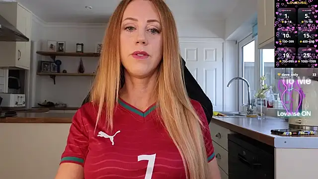 stripmequick online show from June 17, 2026, 12:29 pm