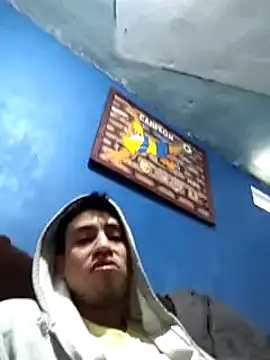 Snapshot of AlexAlejandro13 chatting on December 26, 2024, 4:25 pm AlexAlejandro13 online show from December 26, 2024, 4:25 pm