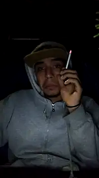 Snapshot of AlexAlejandro13 chatting on January 4, 2025, 2:35 am AlexAlejandro13 online show from January 4, 2025, 2:35 am