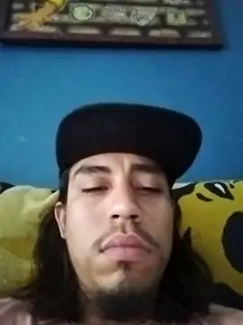 AlexAlejandro13 online show from April 25, 2026, 6:16 pm