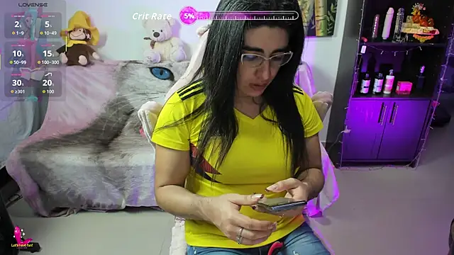 Snapshot of Khalifa_Gold chatting on June 3, 2026, 7:11 am Khalifa Gold online show from June 3, 2026, 7:11 am