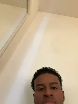 BabyJ2 online show from March 17, 2026, 6:22 pm