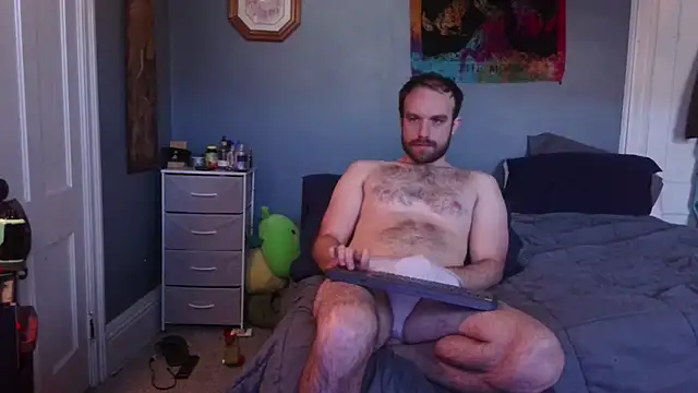 hpluvsplata online show from December 22, 2025, 1:52 pm