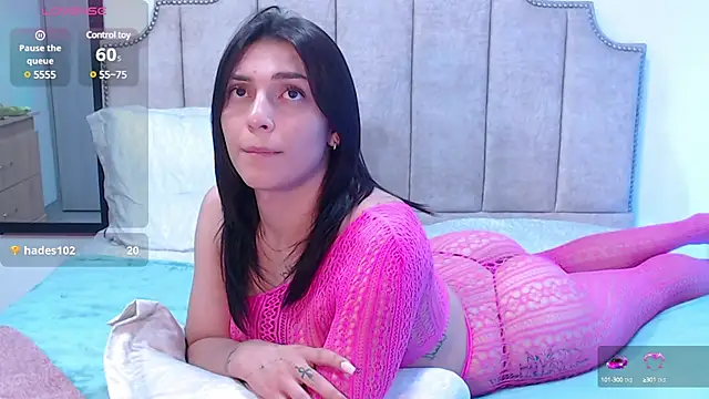 Snapshot of EricaVanderhill chatting on March 19, 2025, 9:27 pm EricaVanderhill online show from March 19, 2025, 9:27 pm