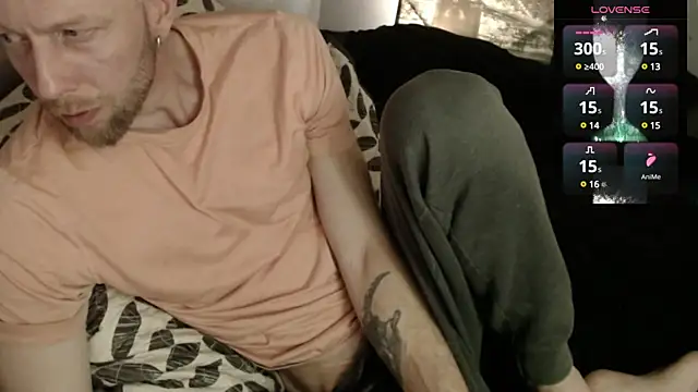 MaxRouger online show from March 12, 2025, 4:19 am