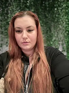 CandyShoopp online show from December 1, 2025, 5:40 pm