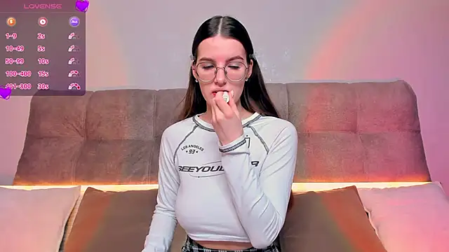 AriellaTesk online show from January 15, 2025, 4:15 am