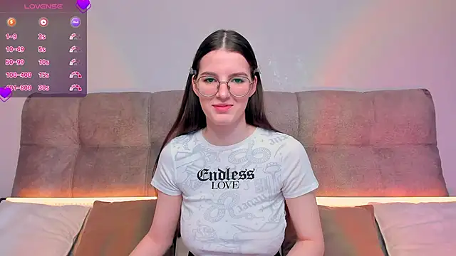 AriellaTesk online show from March 3, 2025, 5:42 am