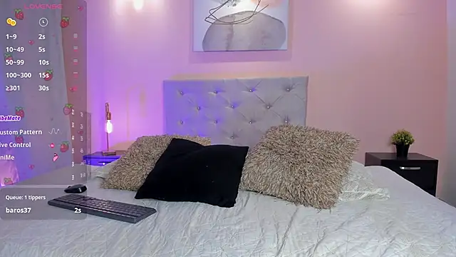 Snapshot of brianathompson chatting on October 8, 2025, 7:11 pm brianathompson online show from October 8, 2025, 7:11 pm