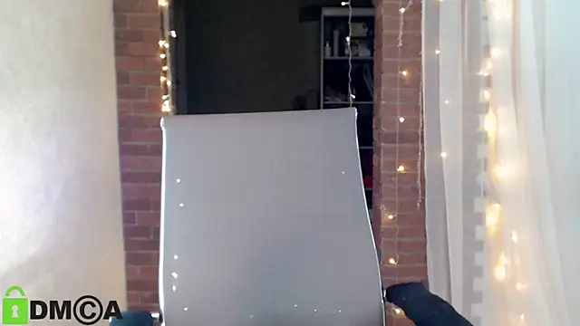 Snapshot of ms_kelarini chatting on January 23, 2025, 5:52 pm ms kelarini online show from January 23, 2025, 5:52 pm