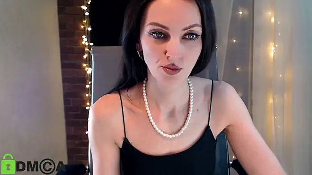 Snapshot of ms_kelarini chatting on February 12, 2025, 3:16 pm ms kelarini online show from February 12, 2025, 3:16 pm