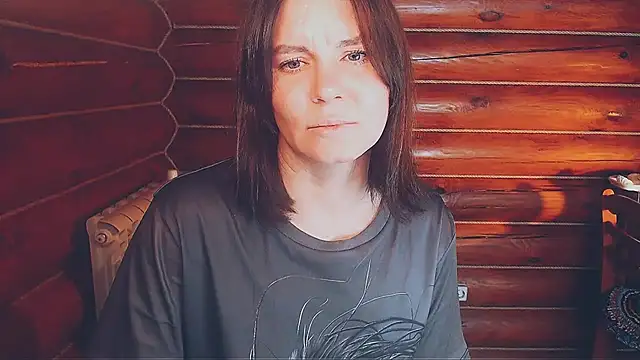 Snapshot of Platina_Fox chatting on November 30, 2025, 5:55 am Platina Fox online show from November 30, 2025, 5:55 am