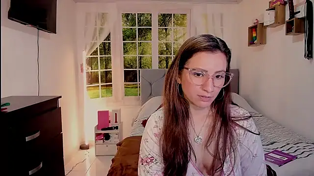 Snapshot of vanessabrown_ chatting on June 13, 2026, 5:22 pm vanessabrown online show from June 13, 2026, 5:22 pm