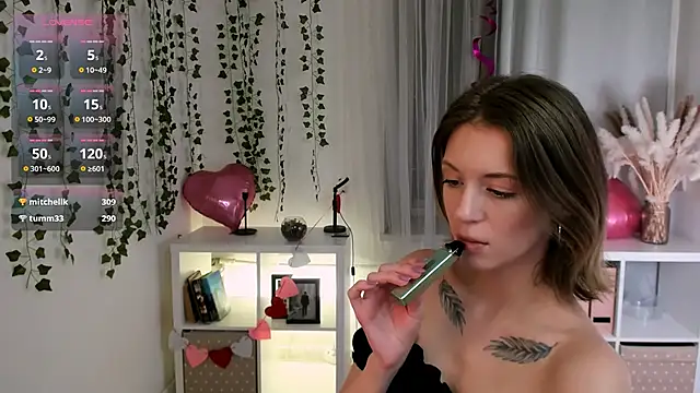 Salme Sweet online show from February 17, 2025, 10:07 am