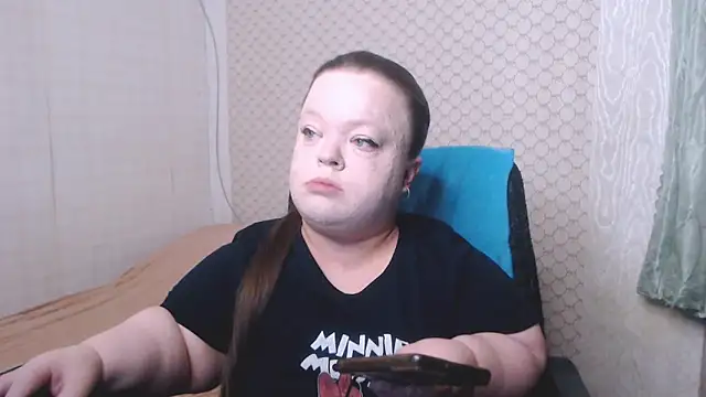 Janiffer MiMi online show from April 29, 2026, 5:30 pm