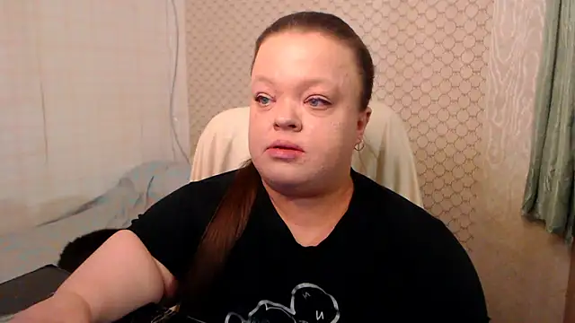 Janiffer MiMi online show from May 31, 2026, 6:09 pm