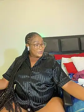 Snapshot of BADFATASS85 chatting on February 18, 2025, 9:20 pm BADFATASS85 online show from February 18, 2025, 9:20 pm