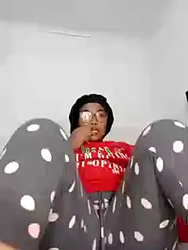 Snapshot of BADFATASS85 chatting on March 13, 2025, 9:54 am BADFATASS85 online show from March 13, 2025, 9:54 am